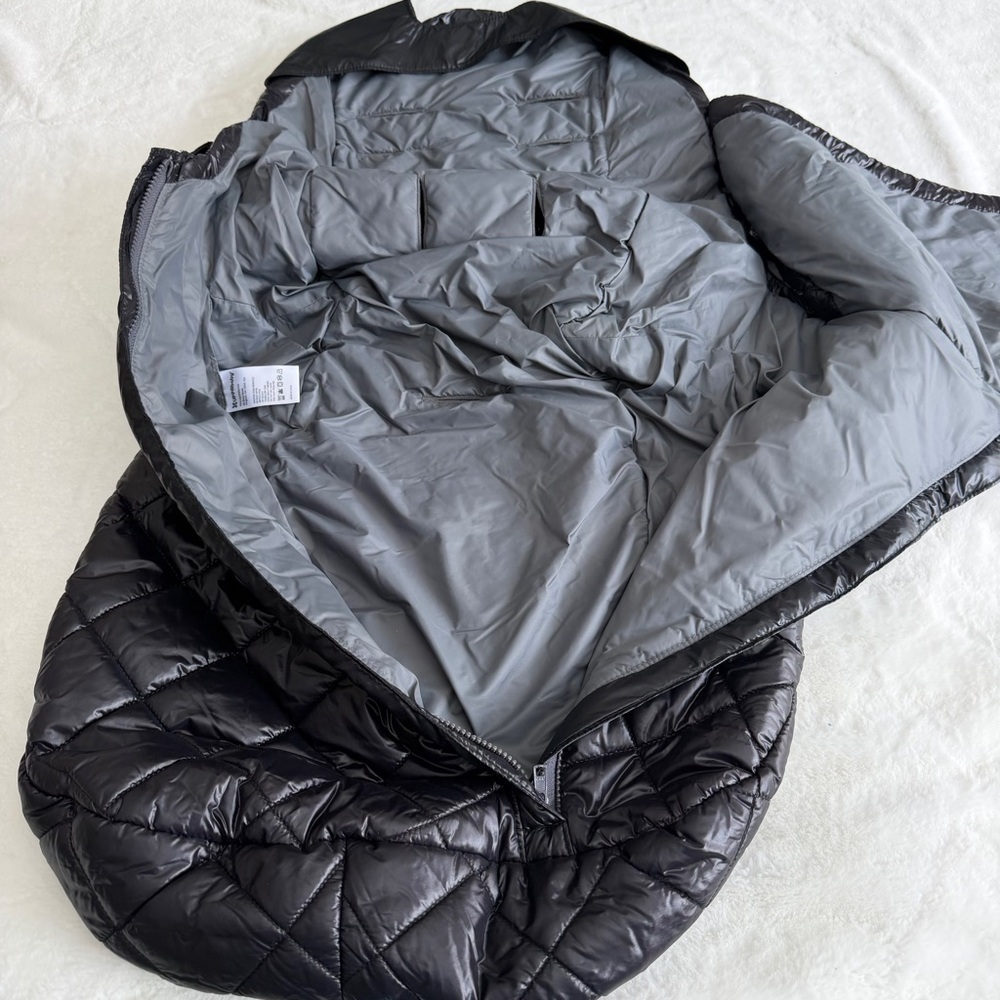 Uppababy Cozy Ganoosh Stroller Footmuff Black - Picture 4 of 9